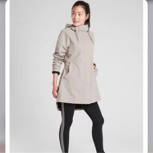 Athleta Forecast Rain Shell Jacket Size Small